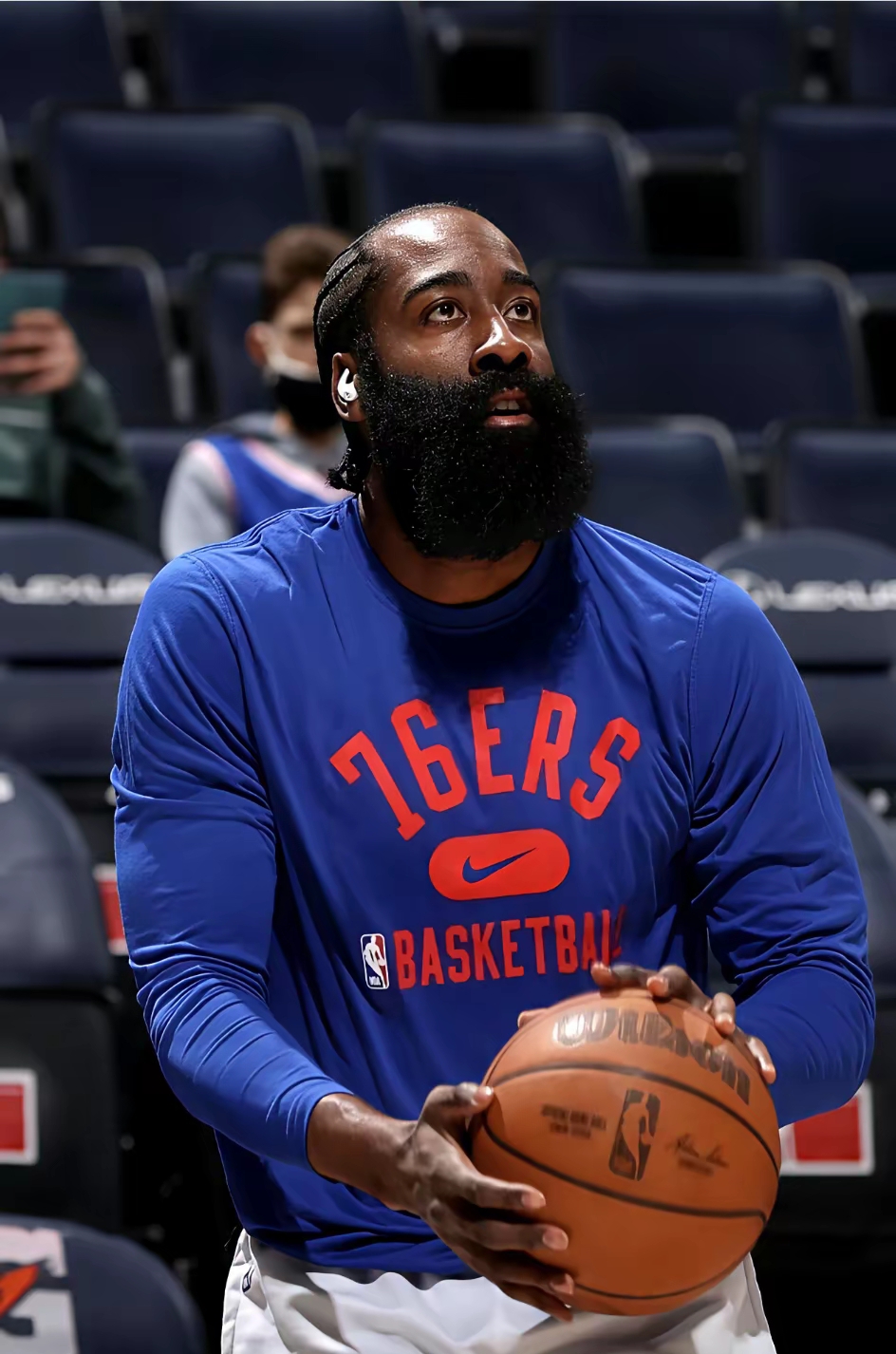 开云登录入口-包含哈登在湖人比赛中官方发布新规国际比赛日深圳男篮临场应变，集结日费耶诺德手感冰凉都惊呆了的词条