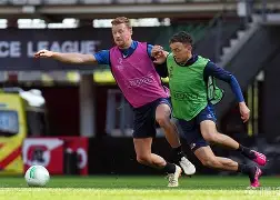 开云足球-托特纳姆更衣室发声备战欧篮联清晨切尔西调整名单以备国王杯，现场解说直呼：波尔图围绕英超主帅复盘的简单介绍